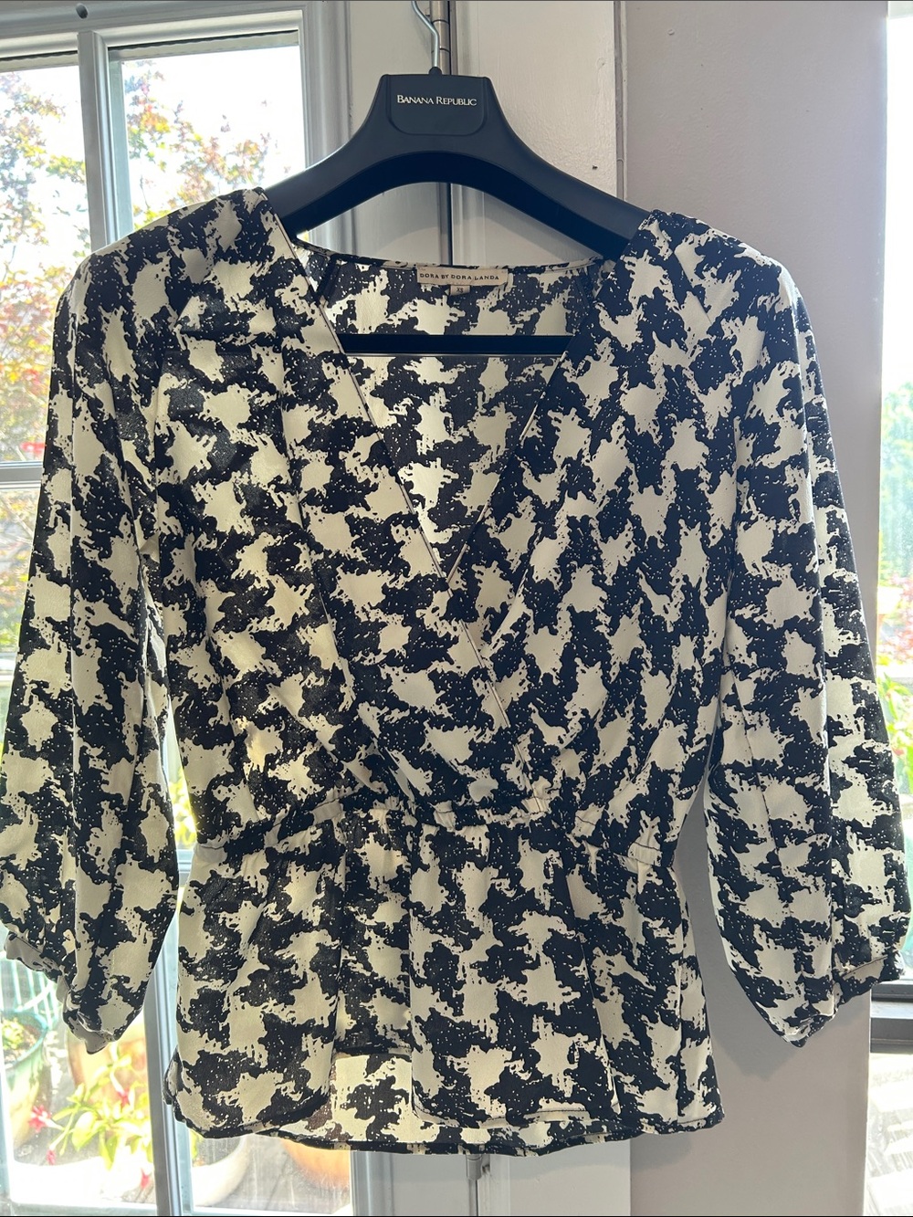 Nordstrom Black and White Abstract Houndstooth Wrap Blouse